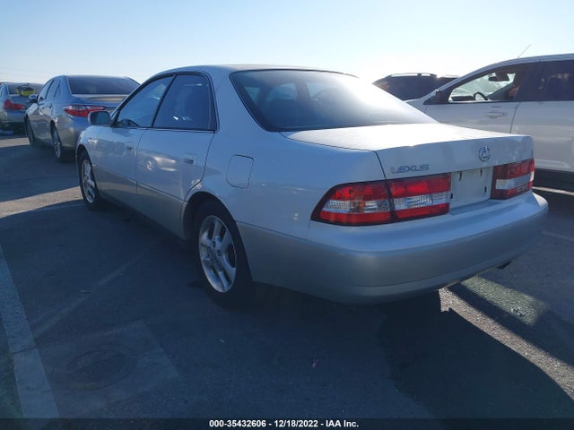 Lexus ES 300 2000 JT8BF28G6Y5088912 Image 4