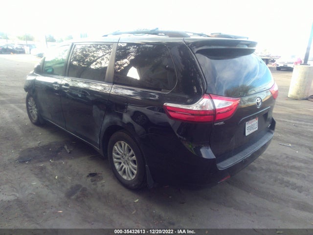 2017 TOYOTA SIENNA XLE AUTO ACCESS VIN: 5TDYZ3DC8HS803467