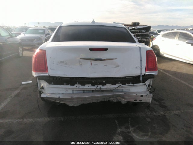 2C3CCAAG0JH338506 Chrysler 300 Touring L