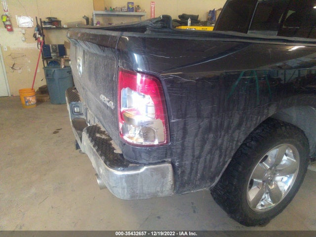 2016 Ram 1500, VIN: 1C6RR7LT4GS223157