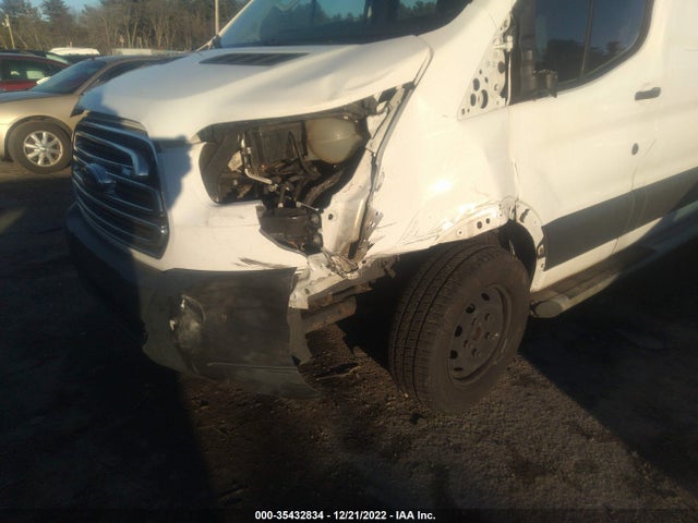 2015 Ford Transit, VIN: 1FTNR1ZM4FKA39551