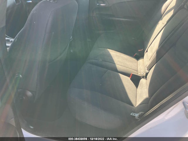 Chrysler 200 LX 2013 1C3CCBAB0DN686084 Image 8