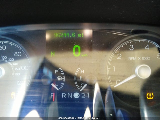 Lincoln Town Car 2011 2LNBL8CVXBX766162 Image 7