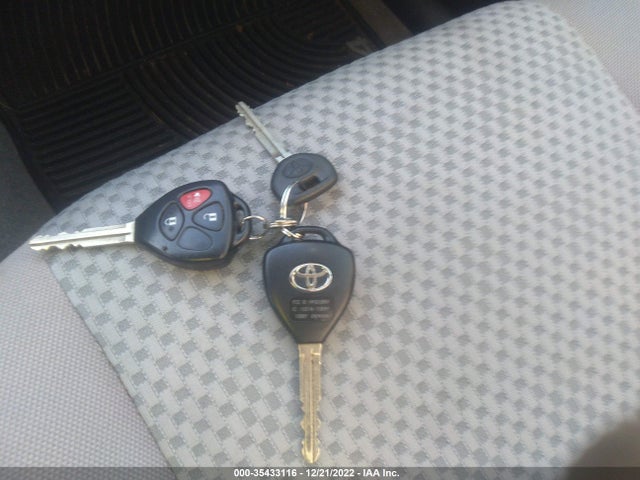2008 TOYOTA RAV4 VIN: JTMBK33V185049802