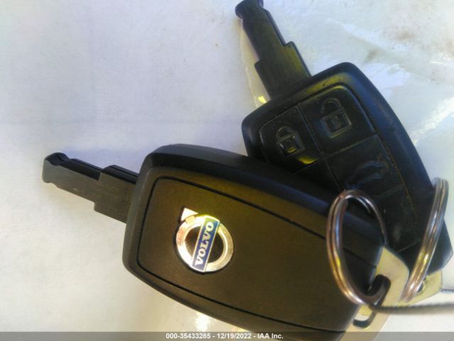 YV1MC67298J041844 Volvo C70