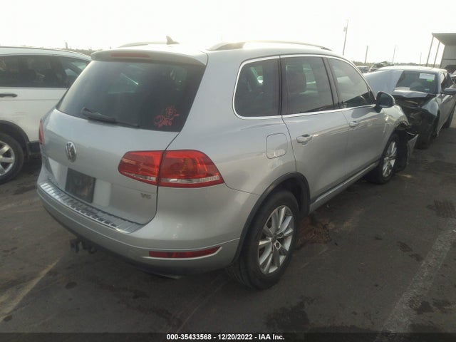 WVGEF9BPXDD000701 Volkswagen Touareg Sport