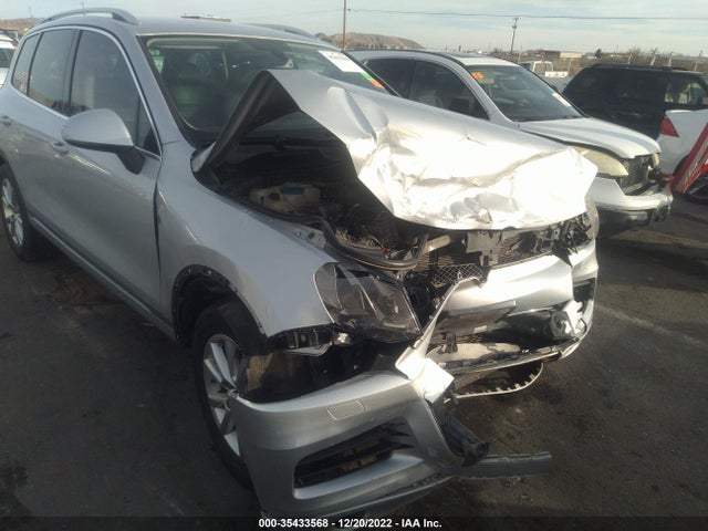 WVGEF9BPXDD000701 Volkswagen Touareg Sport