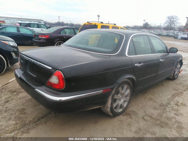 SAJWA71C74SG14597 Jaguar XJ