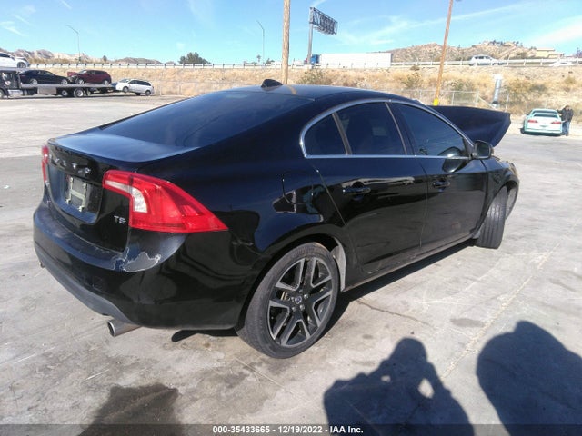 Volvo S60 T5 2013 YV1612FSXD2196108 Image 4