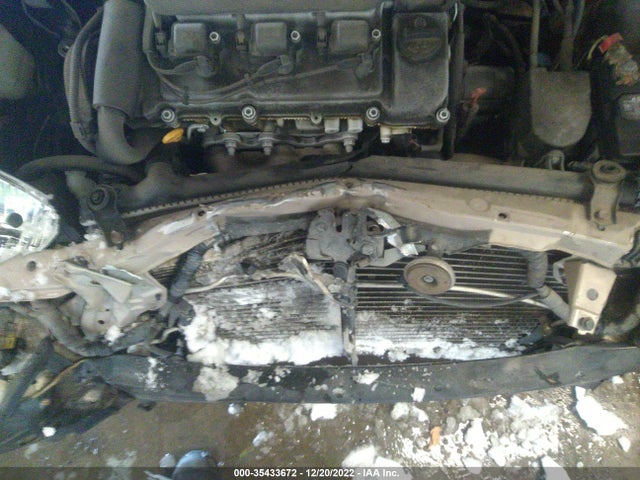 2000 TOYOTA CAMRY LE/XLE VIN: JT2BF28K1Y0261893