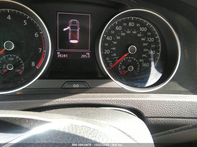 2019 Volkswagen Golf, VIN: 3VWG57AU2KM011279