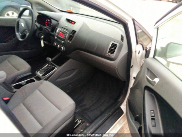 3KPFK4A72HE047704 KIA FORTE LX