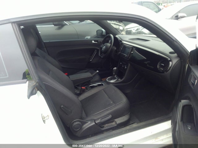 2018 Volkswagen Beetle, VIN: 3VWFD7AT1JM707331
