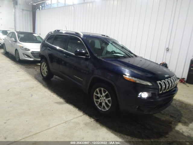 2015 Jeep Cherokee, VIN: 1C4PJLCB7FW643767