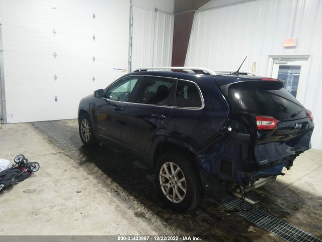 2015 Jeep Cherokee, VIN: 1C4PJLCB7FW643767