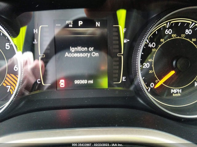 2015 Jeep Cherokee, VIN: 1C4PJLCB7FW643767