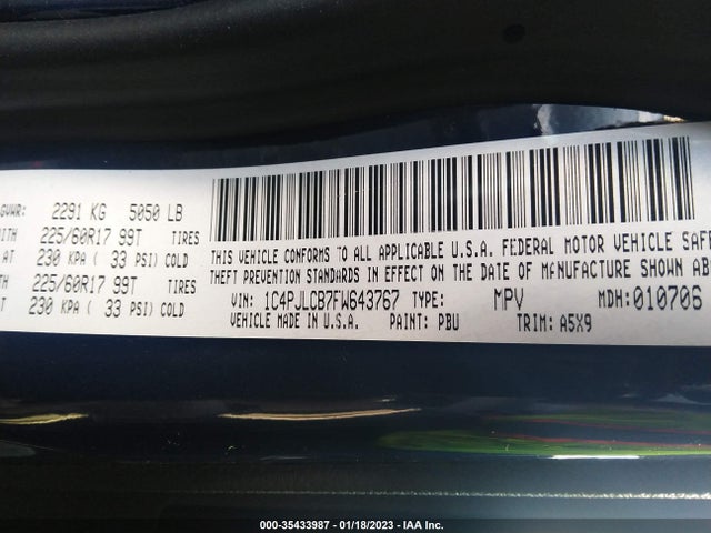 2015 Jeep Cherokee, VIN: 1C4PJLCB7FW643767