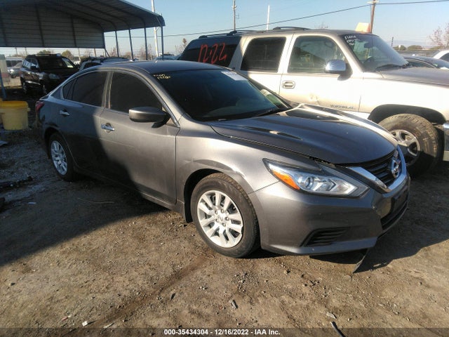 2017 Nissan Altima, VIN: 1N4AL3AP7HC496472