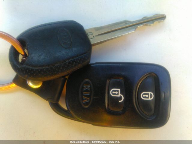KNDJF723367240646 KIA Sportage Lx/ex