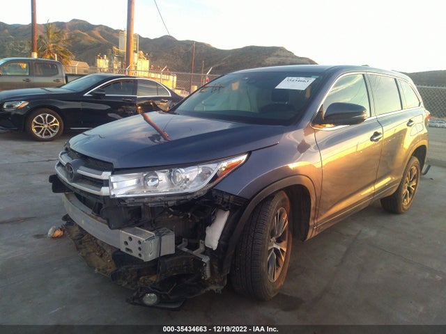 2018 Toyota Highlander, VIN: 5TDZZRFH0JS263201