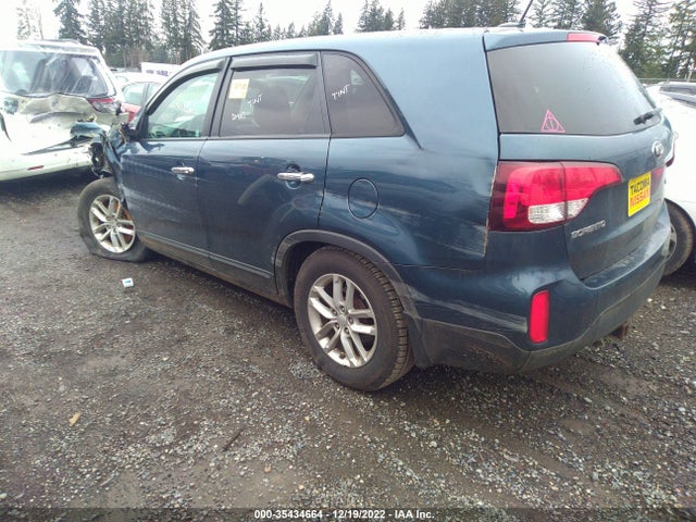 2014 KIA SORENTO LX VIN: 5XYKT3A64EG550405