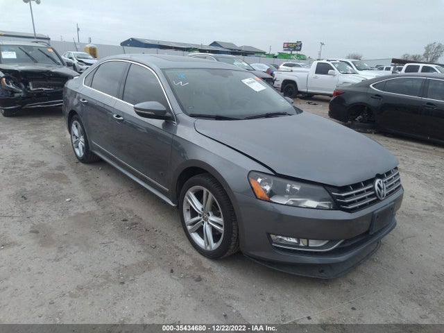 2012 1VWCM7A38CC068081 main image