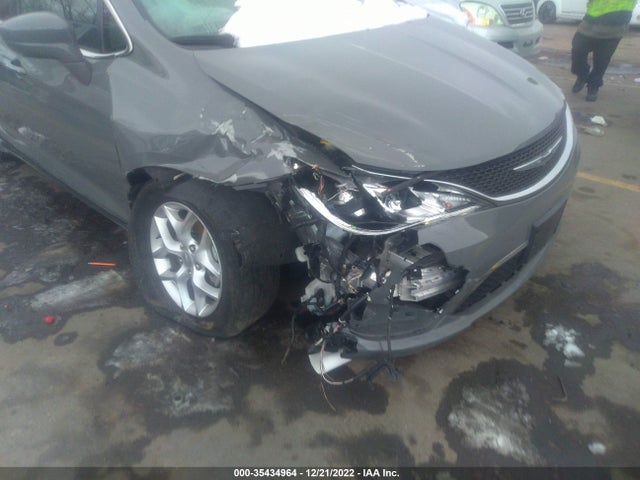 Chrysler Pacifica Touring L 35th 2020 аукцион фото