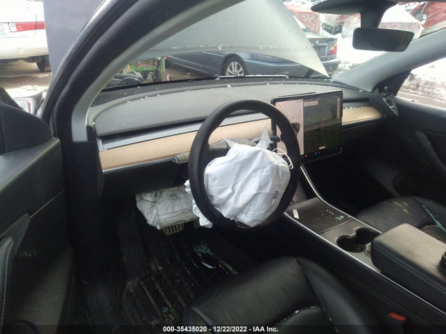 Tesla Model Y 2020 5YJYGDEFXLF014092 Image 6