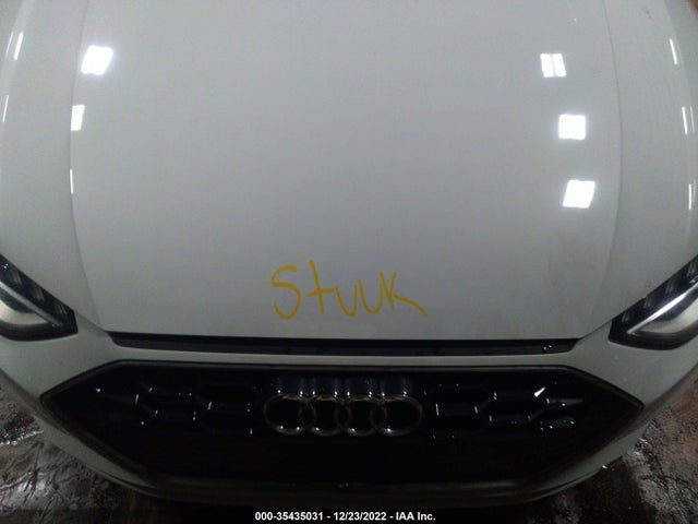 2020 Audi A4, VIN: WAUENAF41LN012542