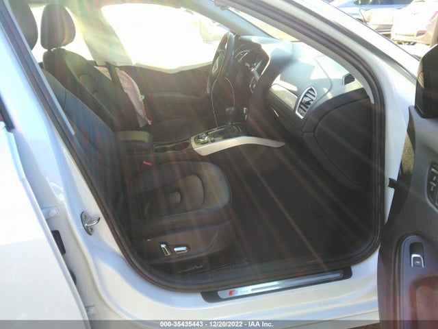 WAUFFAFL9EN012459 Audi A4 Premium Plus