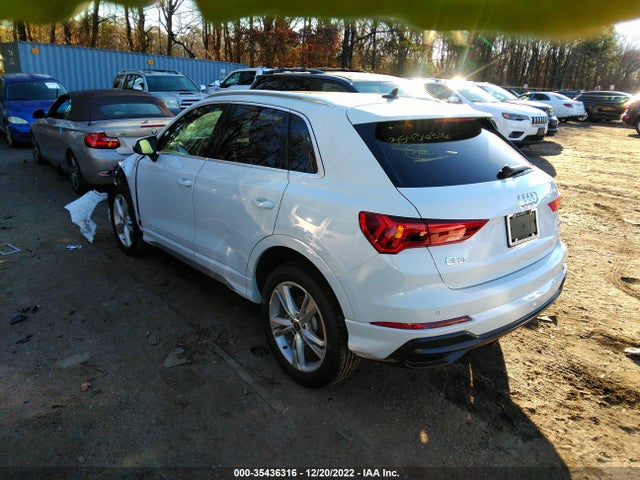 WA1EECF3XN1029186 Audi Q3 S Line Premium Plus