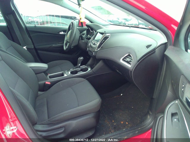 2019 Chevrolet Cruze, VIN: 1G1BE5SM8K7127864