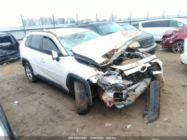 2020 Toyota RAV4, VIN: 2T3W1RFV2LC052942