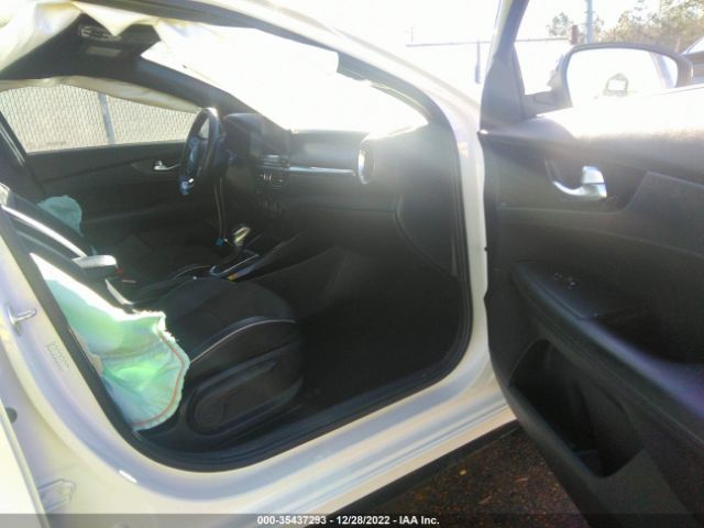 3KPF34AD3ME402733 KIA Forte Gt-line
