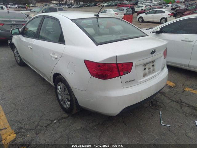 KNAFU4A25D5736055 KIA FORTE EX