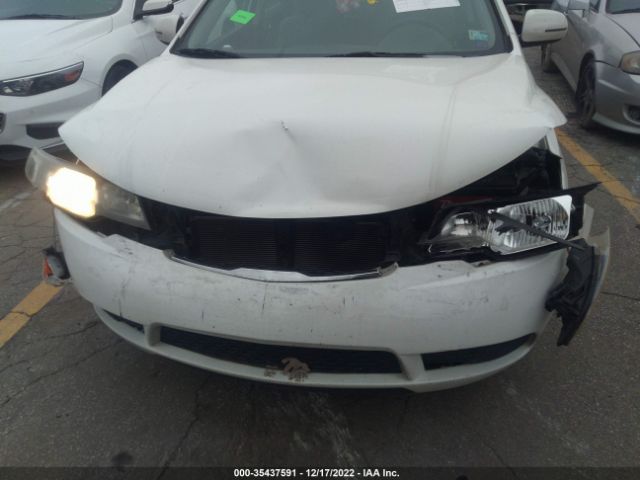 KNAFU4A25D5736055 KIA FORTE EX