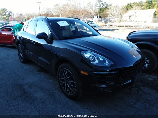 2017 Porsche Macan, VIN: WP1AB2A52HLB21142