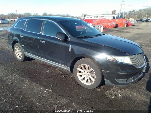 Lincoln MKT 2013 2LMHJ5NK9DBL50545 Image 1