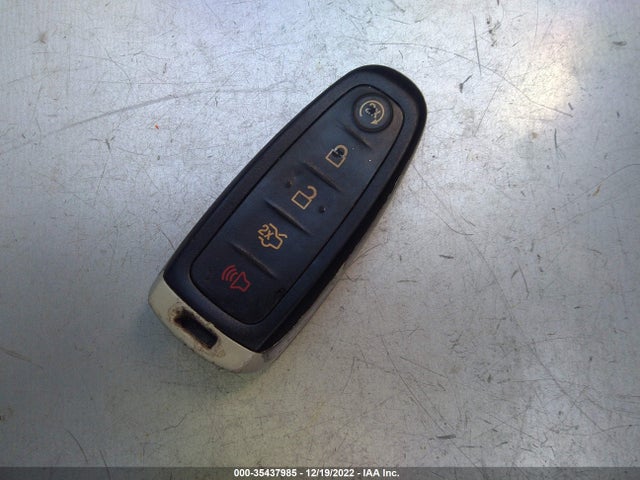 Lincoln MKT 2013 2LMHJ5NK9DBL50545 Image 11