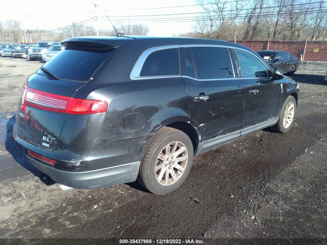 2013 LINCOLN MKT VIN: 2LMHJ5NK9DBL50545