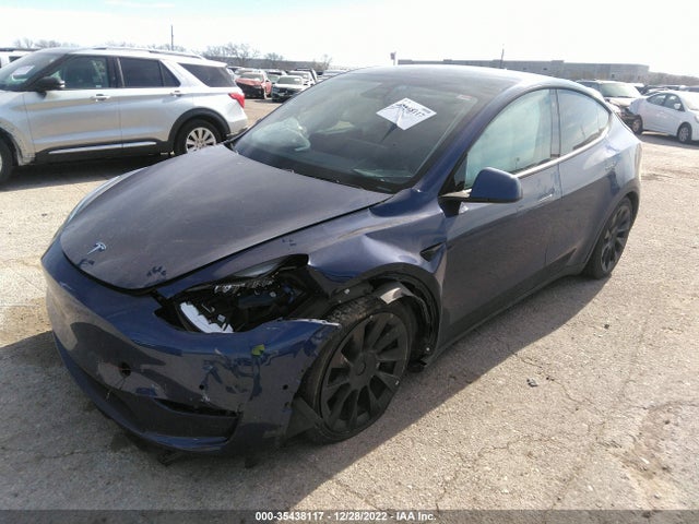 Tesla Model Y Long Range 2020 5YJYGDEE1LF049126 Image 2