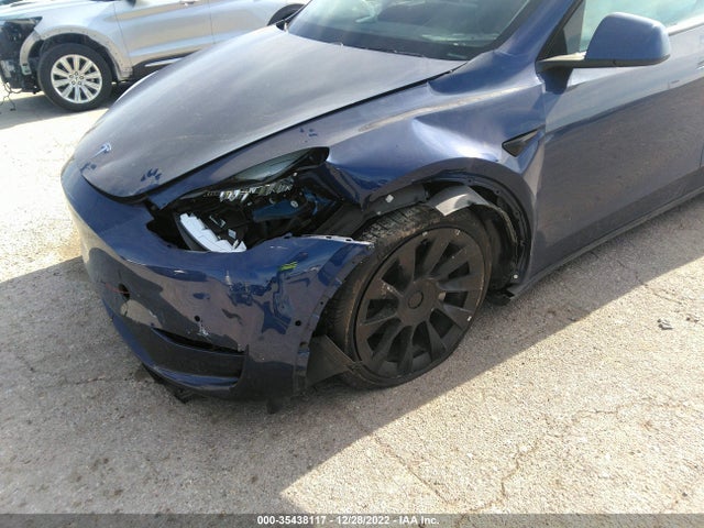 Tesla Model Y Long Range 2020 5YJYGDEE1LF049126 Image 6