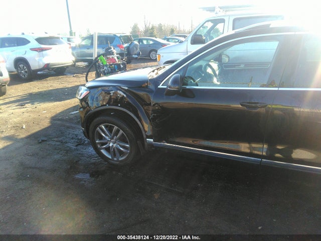 2016 Volkswagen Touareg, VIN: WVGEF9BP0GD003076
