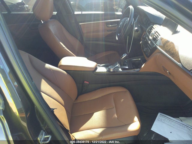 BMW 3 Series 328i 2016 WBA8E9G50GNT42911 Image 5