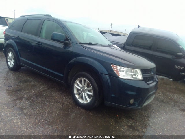2015 3C4PDCBG8FT742687 main image