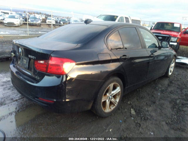 BMW 3 Series 320i 2014 WBA3B1G57ENS80358 Image 4