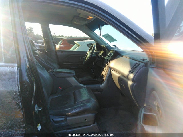 2003 HONDA PILOT EX VIN: 2HKYF186X3H526353