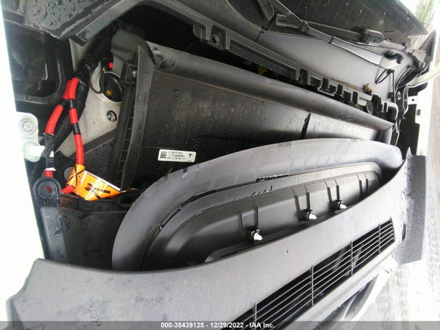 Tesla Model Y 2022 7SAYGDEE3NF371563 Image 10