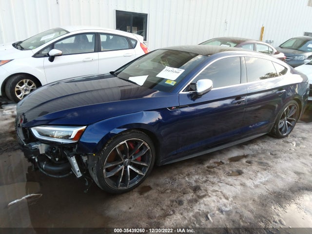 WAUC4CF59JA127814 Audi S5 Sportback Prestige