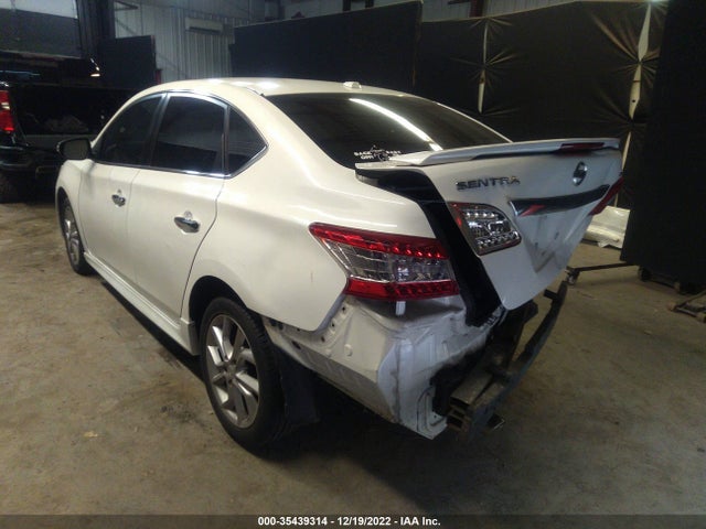 2015 NISSAN SENTRA SR VIN: 3N1AB7AP8FY366177